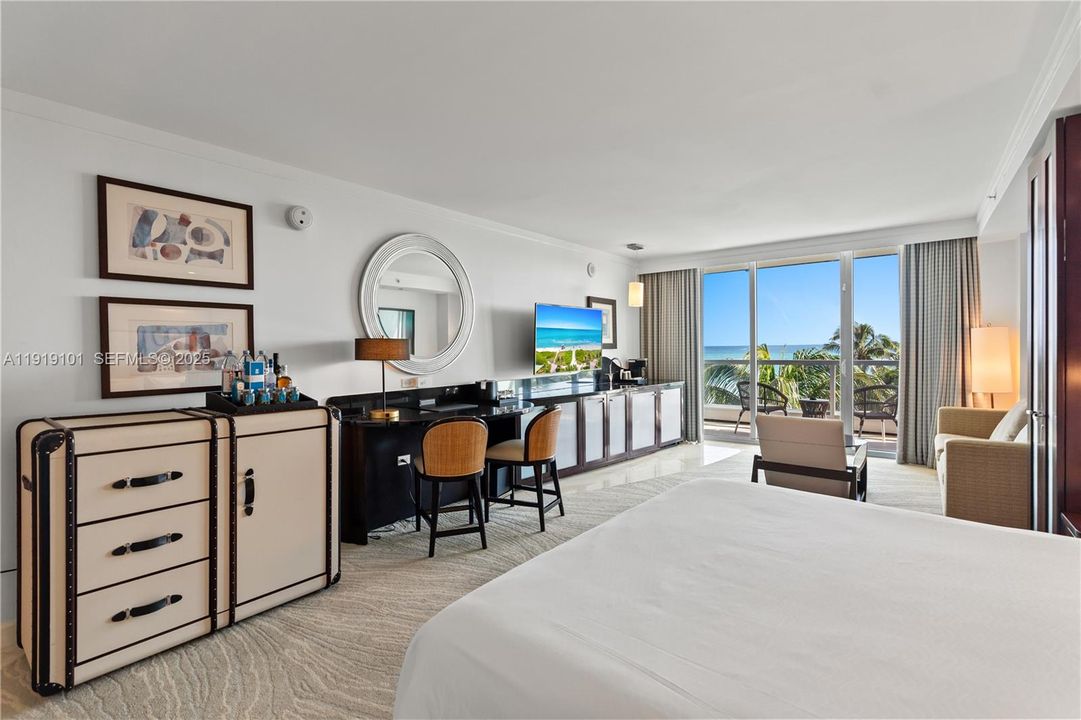 待售: $999,000 (0 贝兹, 1 浴室, 522 平方英尺)