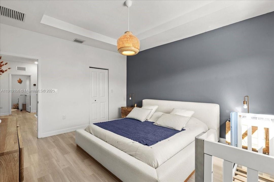 For Sale: $496,875 (3 beds, 2 baths, 1651 Square Feet)