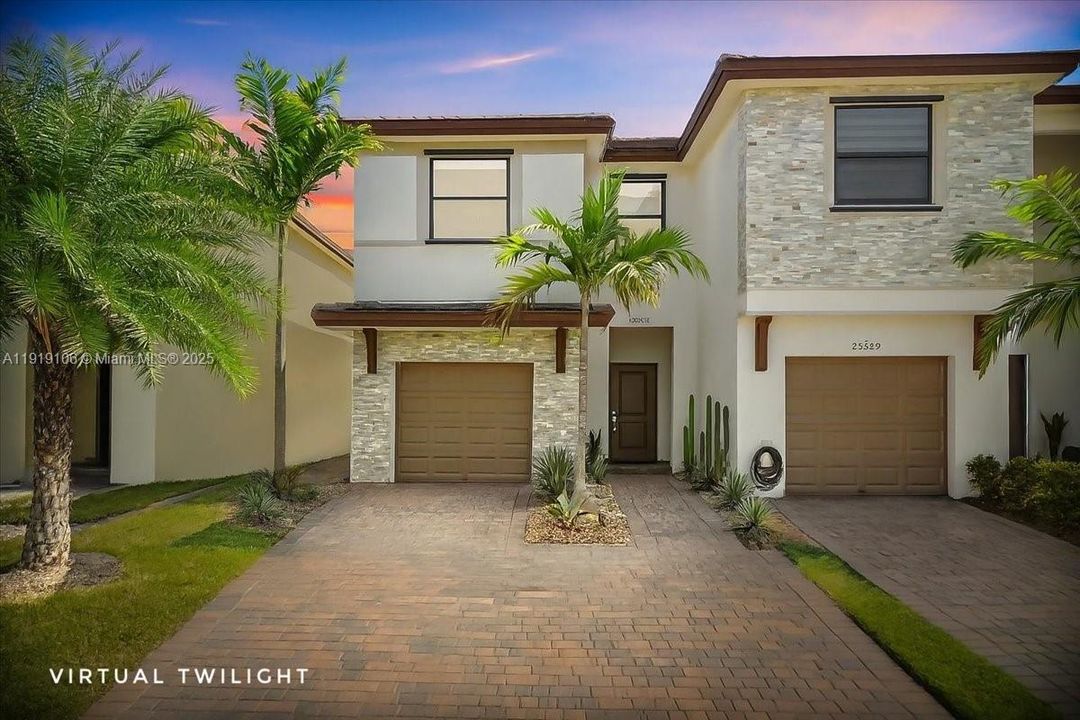 For Sale: $496,875 (3 beds, 2 baths, 1651 Square Feet)