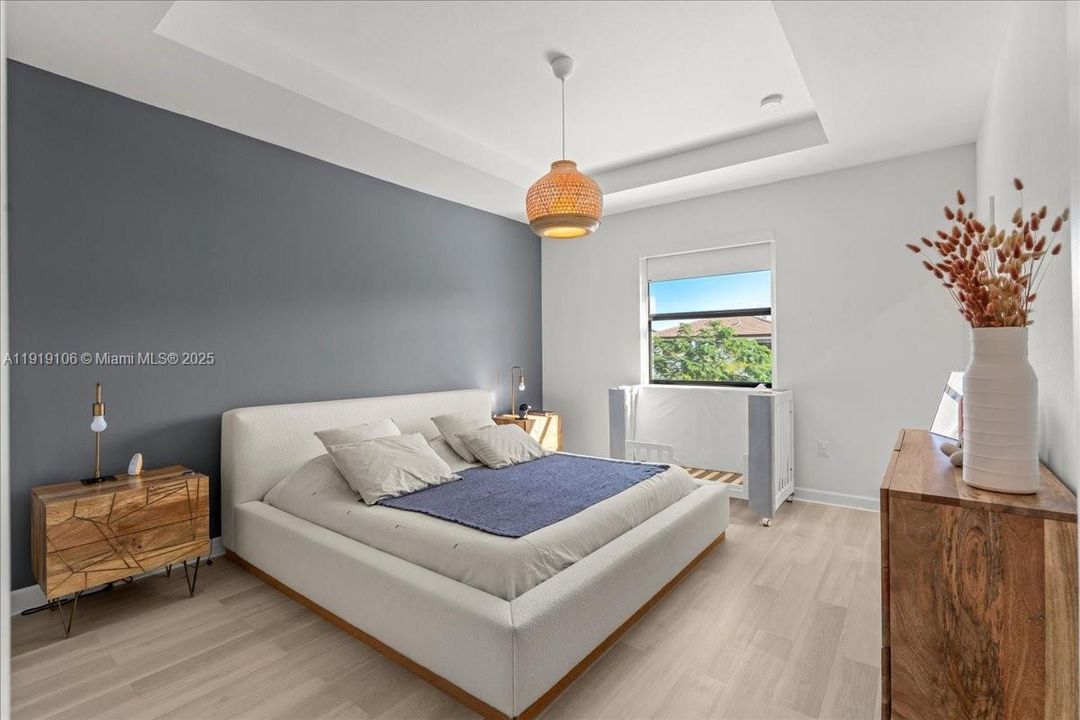 For Sale: $496,875 (3 beds, 2 baths, 1651 Square Feet)