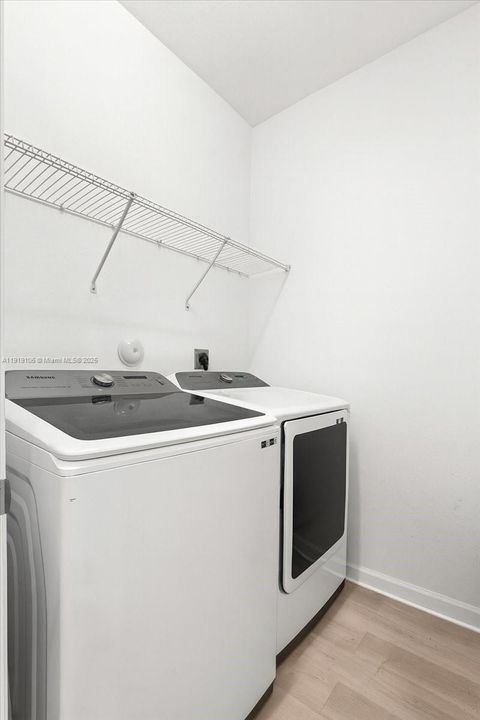 For Sale: $496,875 (3 beds, 2 baths, 1651 Square Feet)