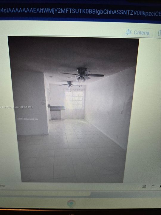 На продажу: $170,000 (2 спален, 1 ванн, 850 Квадратных фут)