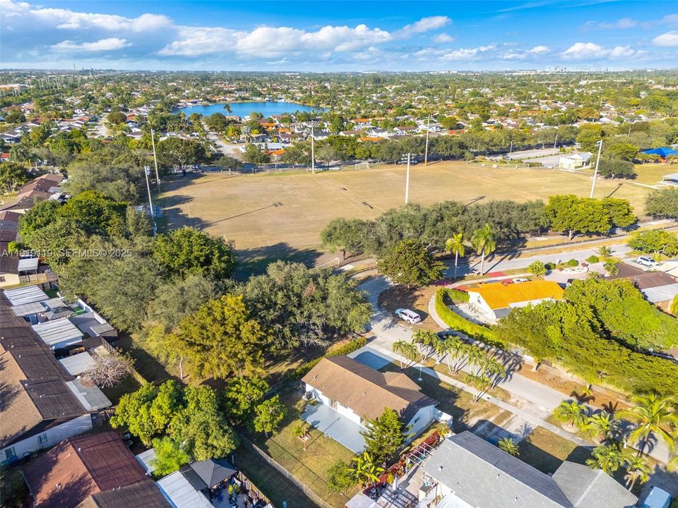 For Sale: $675,000 (3 beds, 2 baths, 1173 Square Feet)