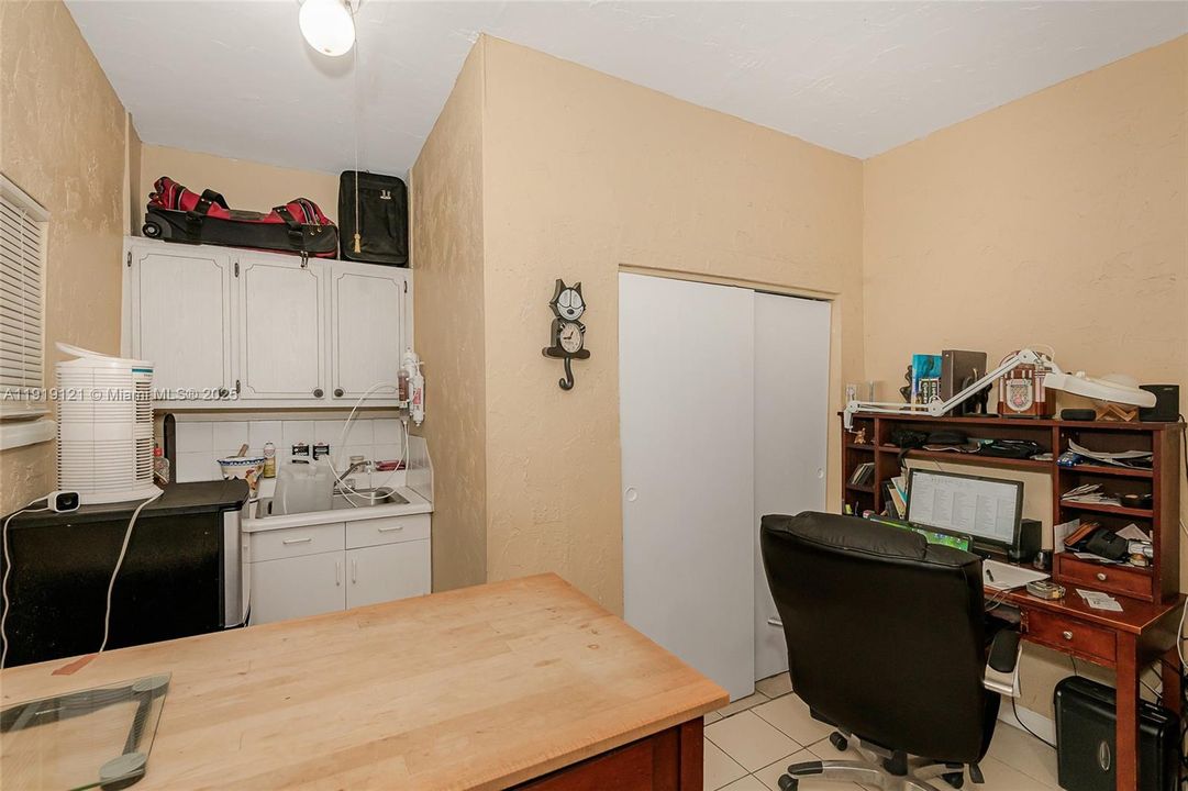 На продажу: $525,000 (3 спален, 2 ванн, 1260 Квадратных фут)