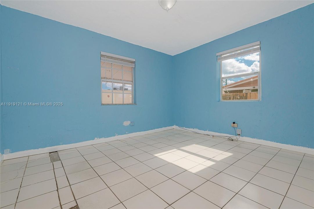 На продажу: $525,000 (3 спален, 2 ванн, 1260 Квадратных фут)