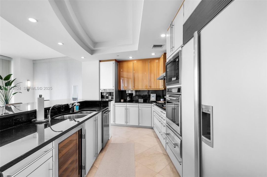 В аренду: $20,000 (2 спален, 2 ванн, 2136 Квадратных фут)