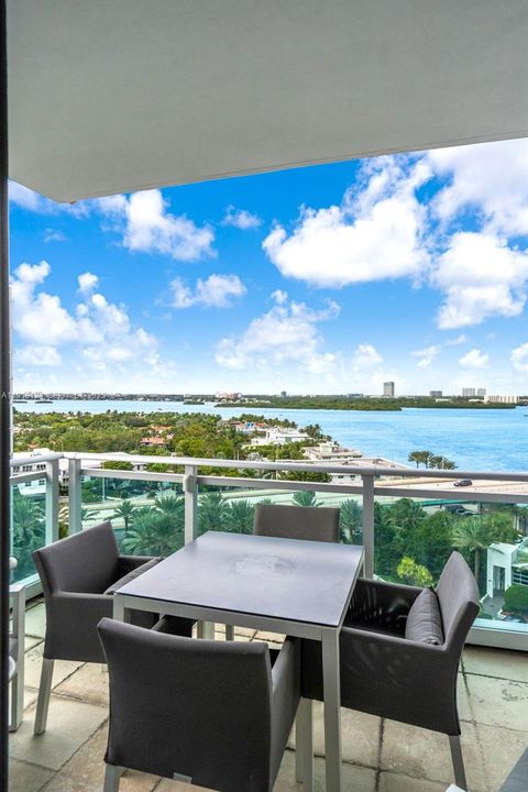 В аренду: $20,000 (2 спален, 2 ванн, 2136 Квадратных фут)