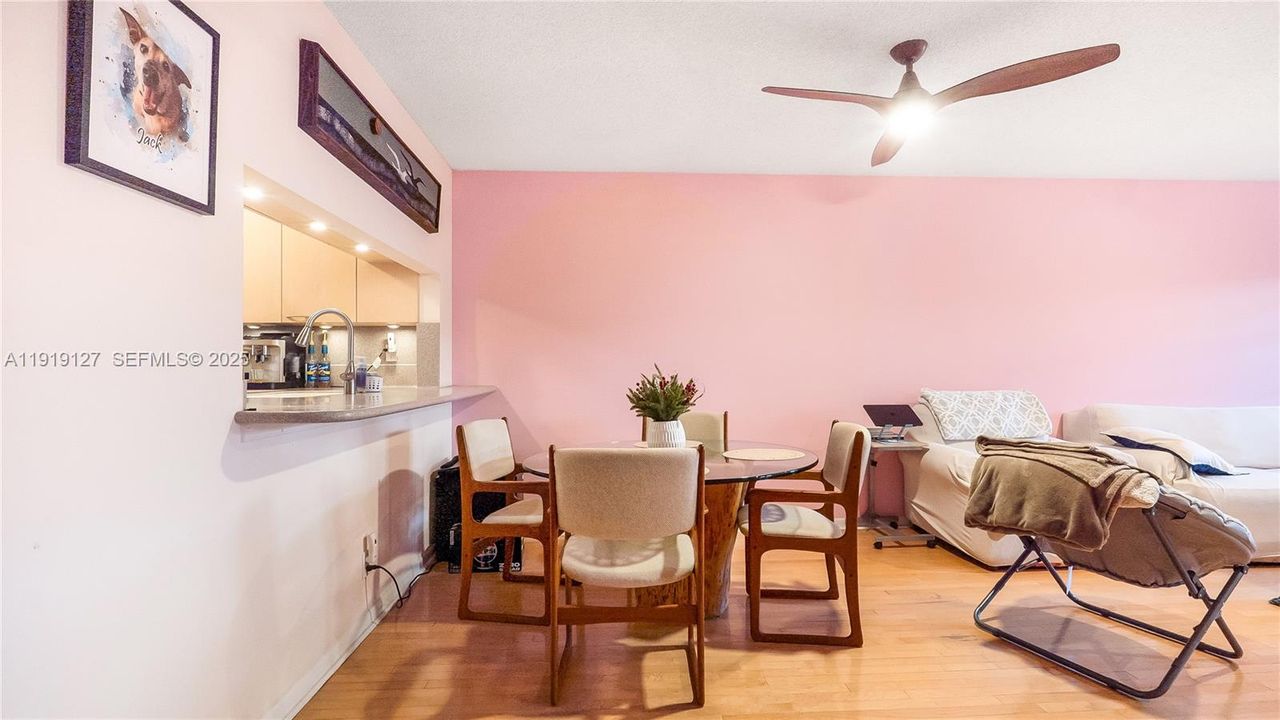 For Sale: $650,000 (2 beds, 2 baths, 1534 Square Feet)