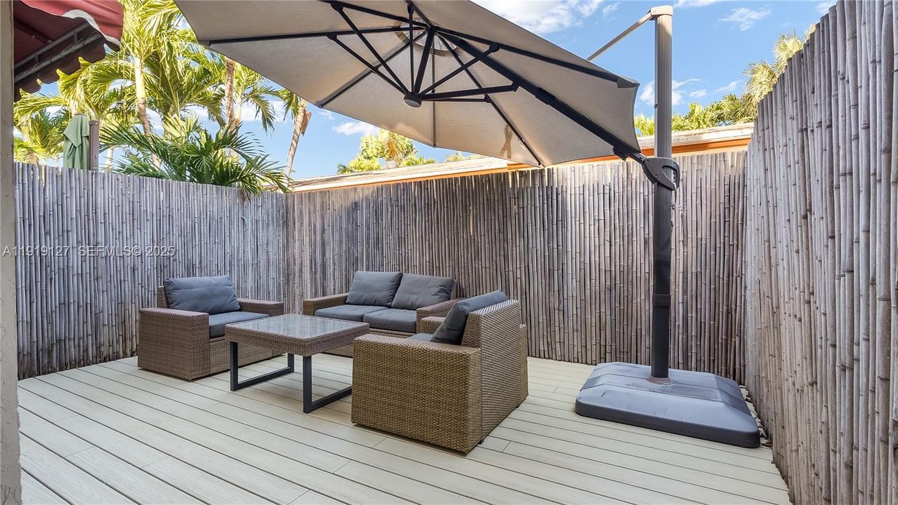 For Sale: $650,000 (2 beds, 2 baths, 1534 Square Feet)