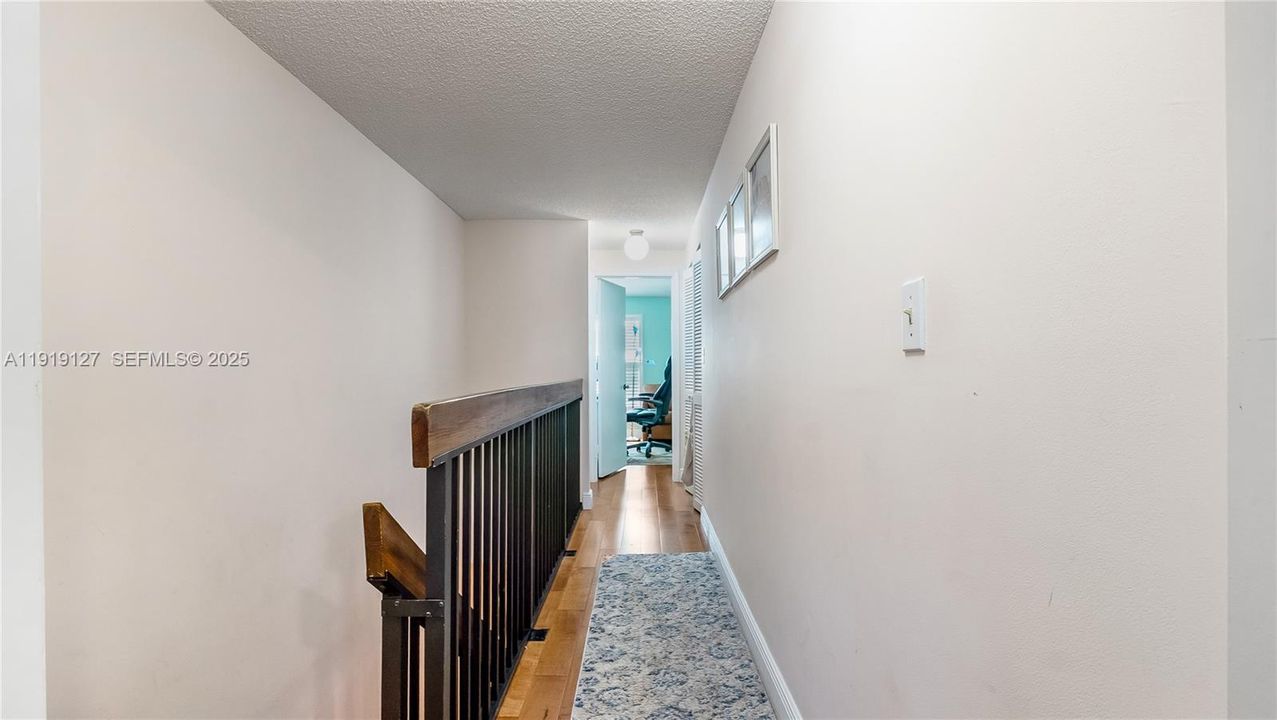 For Sale: $650,000 (2 beds, 2 baths, 1534 Square Feet)