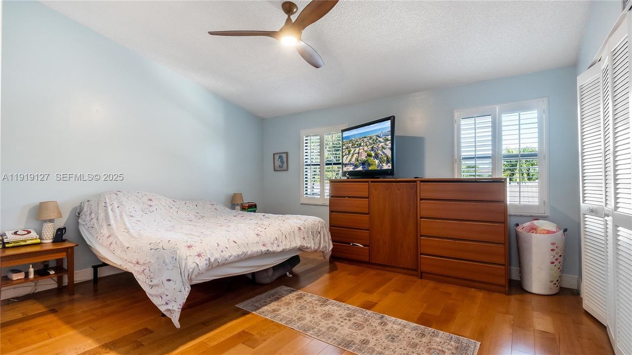 For Sale: $650,000 (2 beds, 2 baths, 1534 Square Feet)