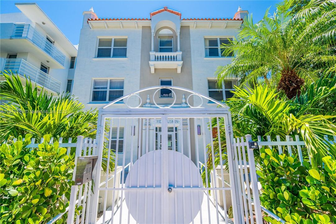 待售: $253,000 (1 贝兹, 1 浴室, 520 平方英尺)