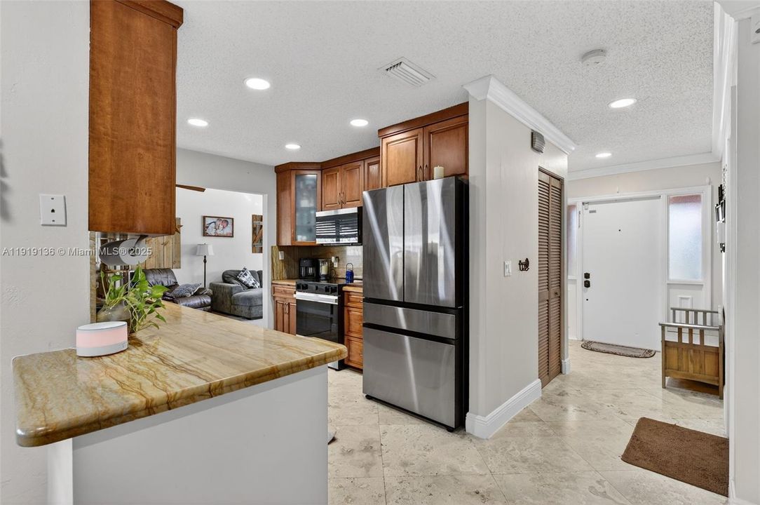 待售: $635,000 (3 贝兹, 2 浴室, 1599 平方英尺)