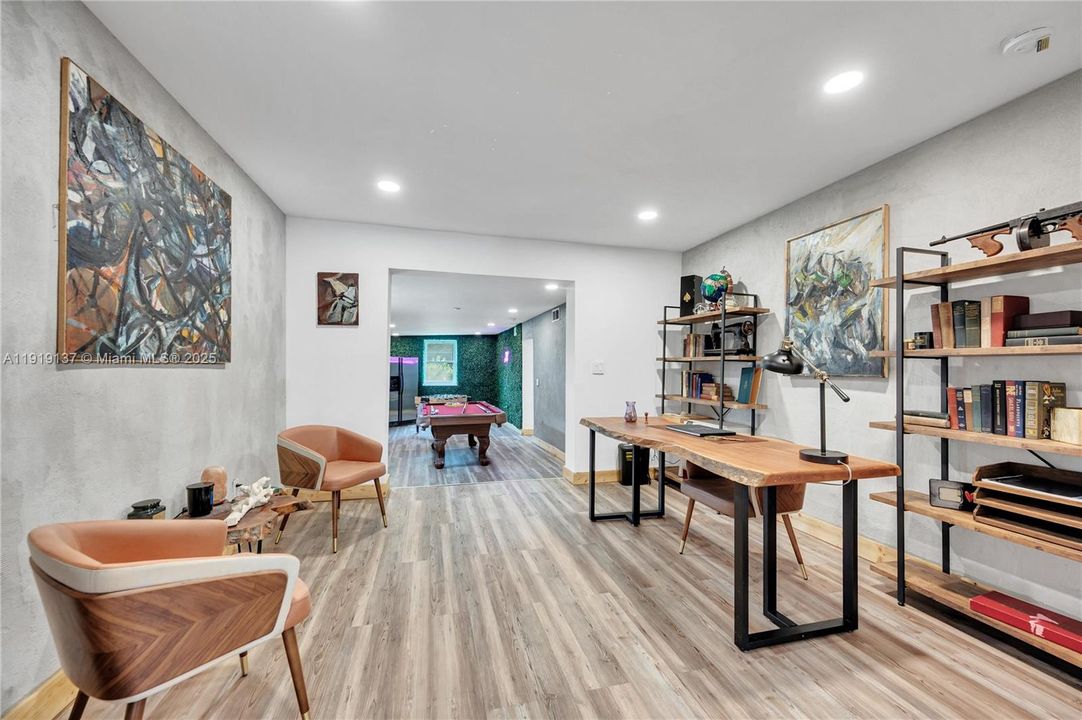 待售: $979,000 (5 贝兹, 3 浴室, 2768 平方英尺)