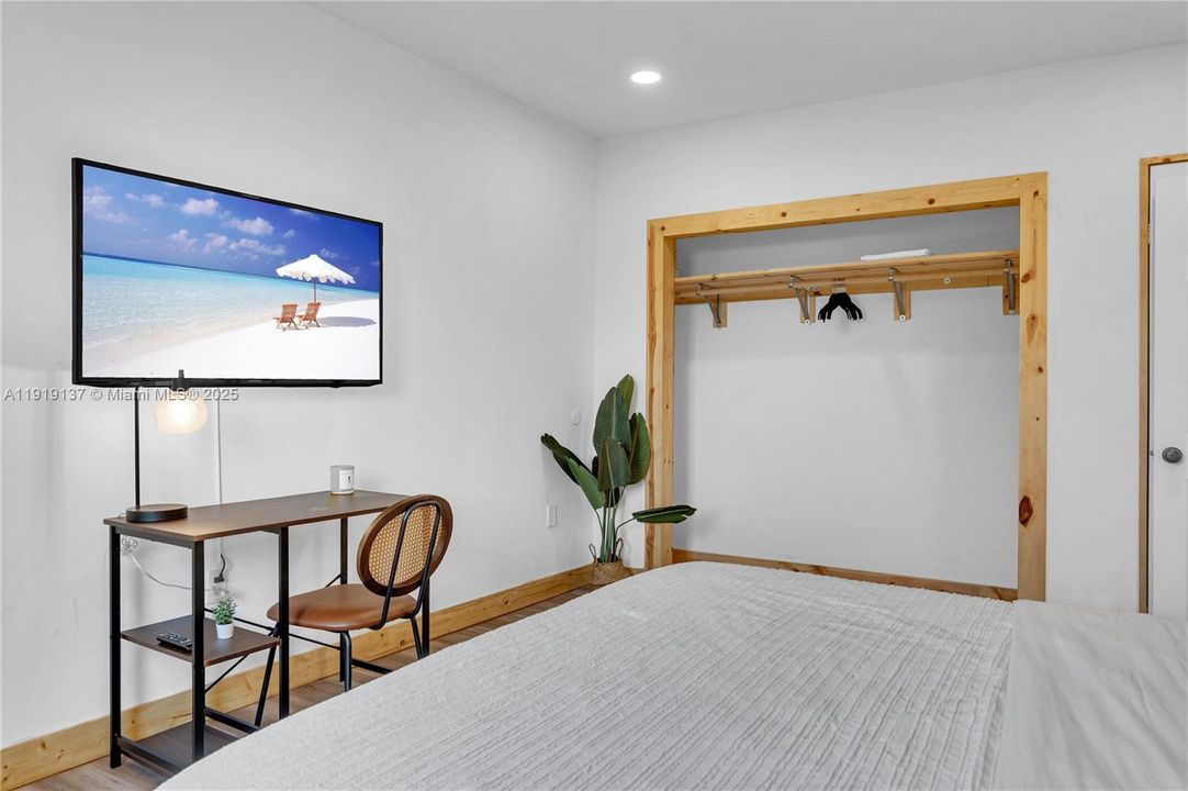 待售: $979,000 (5 贝兹, 3 浴室, 2768 平方英尺)