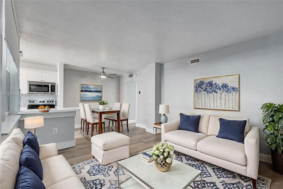 На продажу: $339,000 (1 спален, 1 ванн, 600 Квадратных фут)