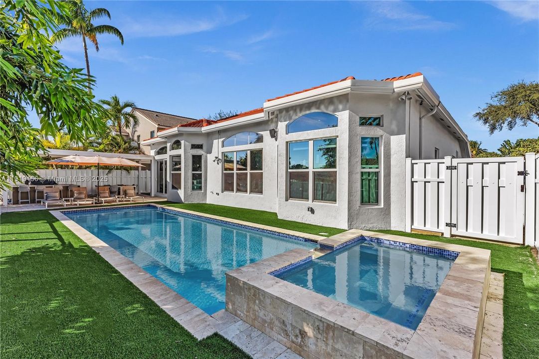 For Sale: $1,560,000 (4 beds, 3 baths, 2436 Square Feet)