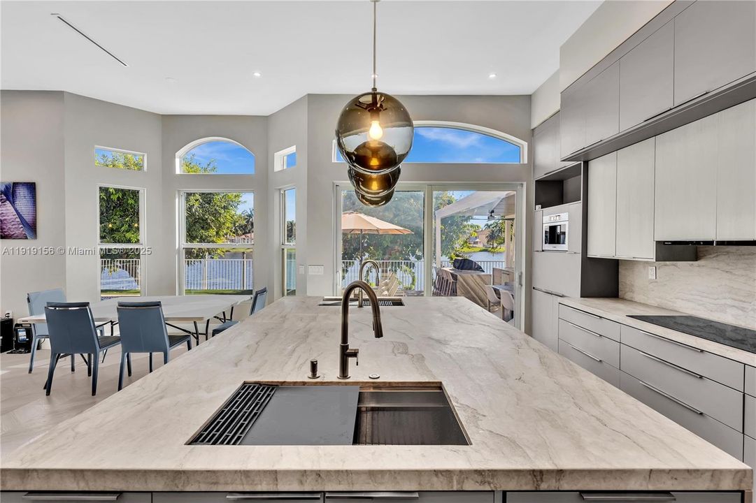 For Sale: $1,560,000 (4 beds, 3 baths, 2436 Square Feet)