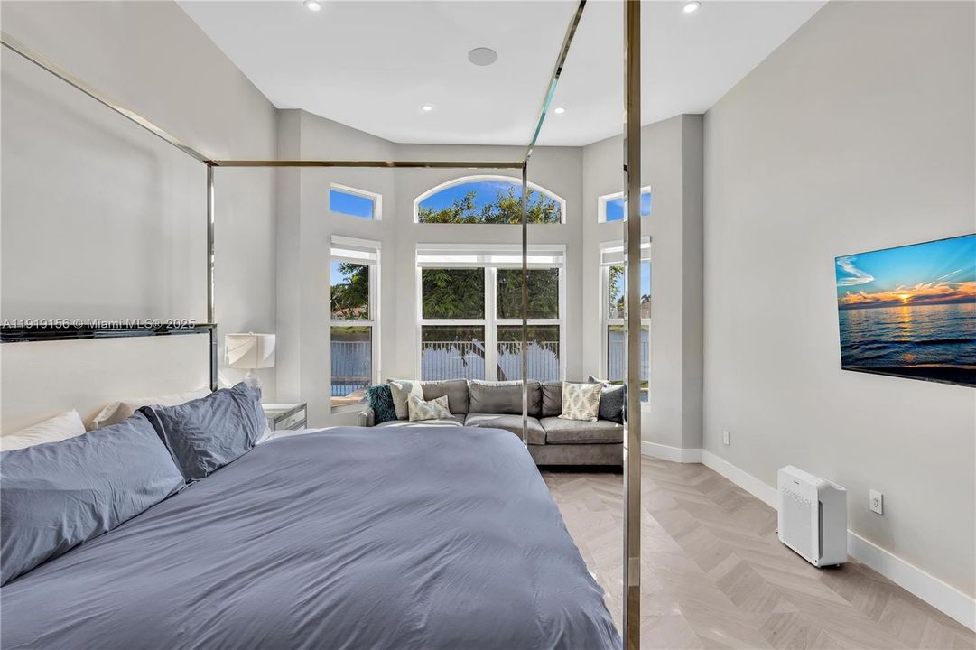 For Sale: $1,560,000 (4 beds, 3 baths, 2436 Square Feet)