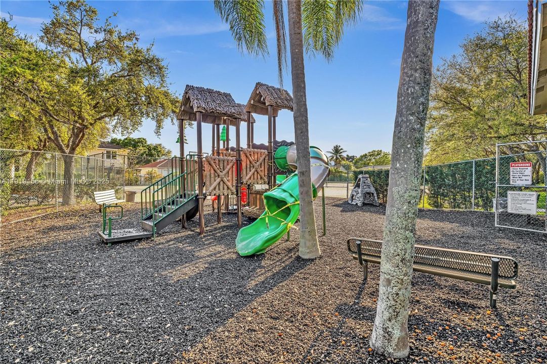 For Sale: $1,560,000 (4 beds, 3 baths, 2436 Square Feet)