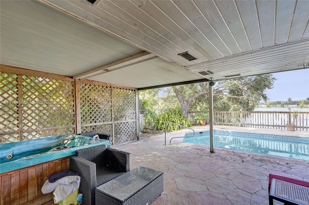 For Rent: $3,500 (3 beds, 2 baths, 1743 Square Feet)