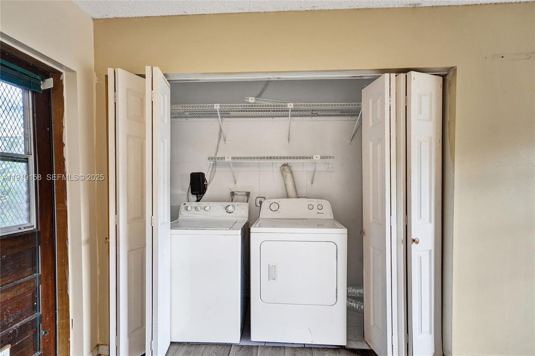 For Rent: $3,500 (3 beds, 2 baths, 1743 Square Feet)