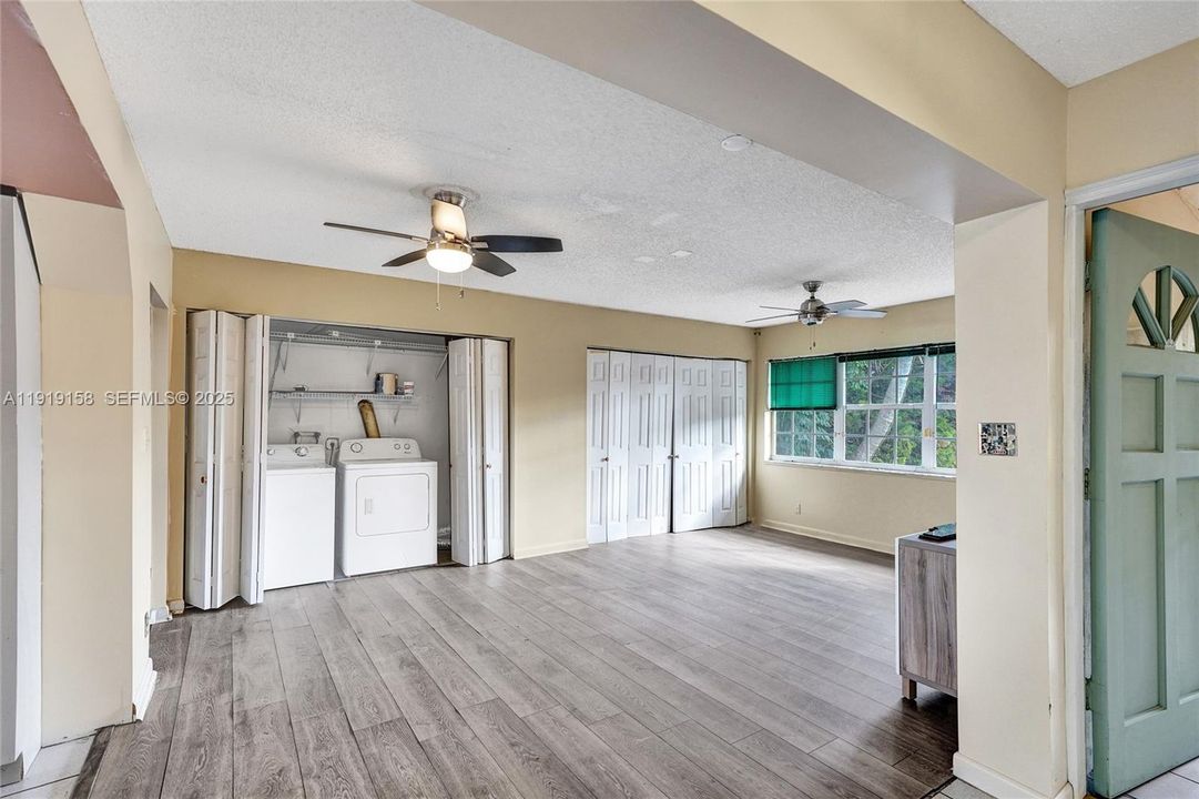 For Rent: $3,500 (3 beds, 2 baths, 1743 Square Feet)