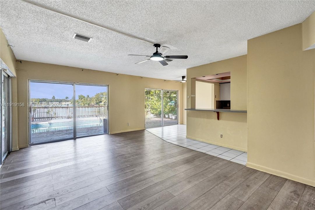 For Rent: $3,500 (3 beds, 2 baths, 1743 Square Feet)