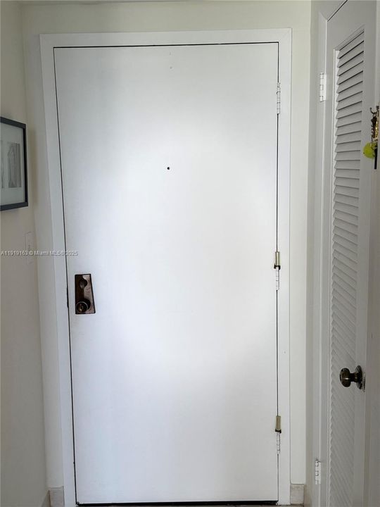 На продажу: $995,000 (2 спален, 2 ванн, 1409 Квадратных фут)