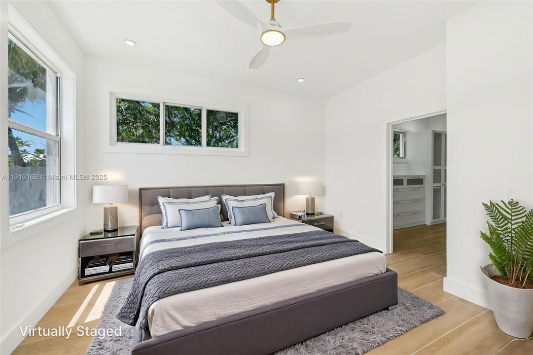 Photo digitally furnished