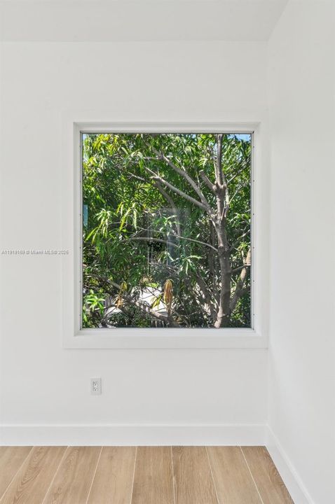 En Venta: $1,800,000 (5 camas, 4 baños, 2985 Pies cuadrados)