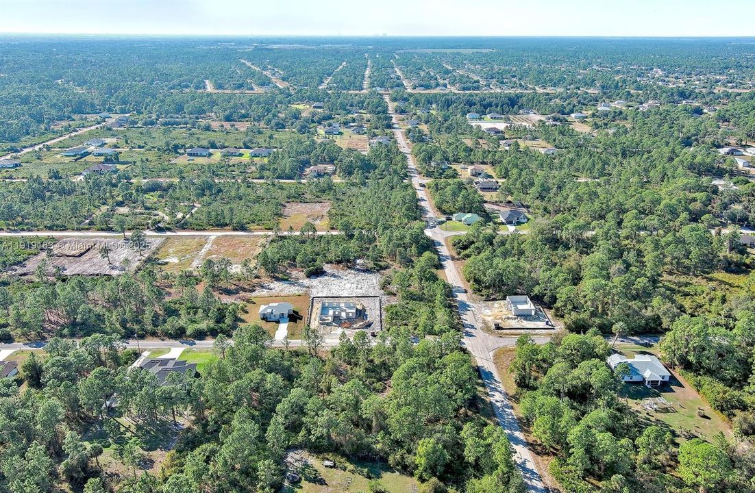 待售: $23,000 (0.25 acres)