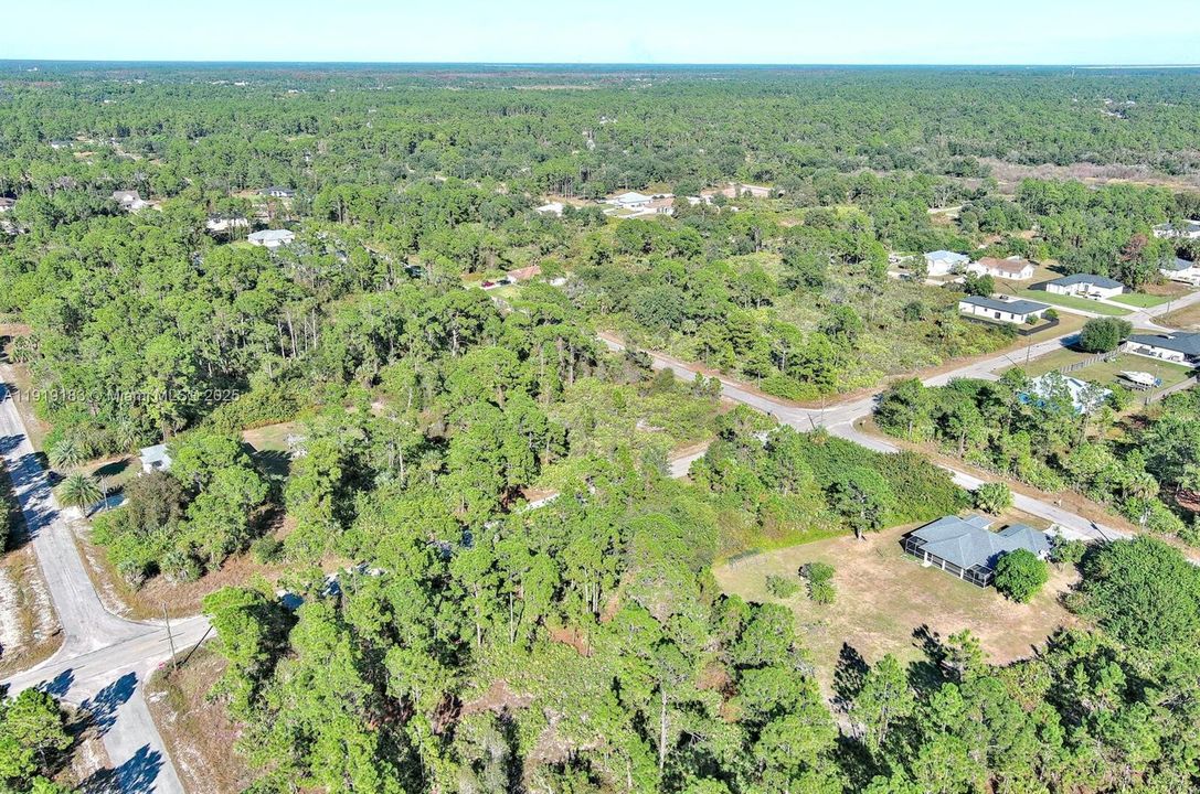 待售: $23,000 (0.25 acres)