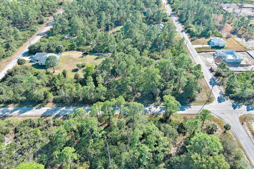 待售: $23,000 (0.25 acres)