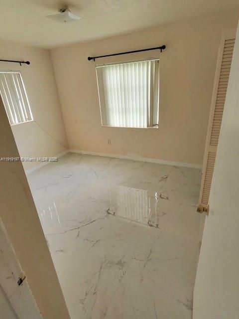 待售: $625,000 (3 贝兹, 2 浴室, 1452 平方英尺)