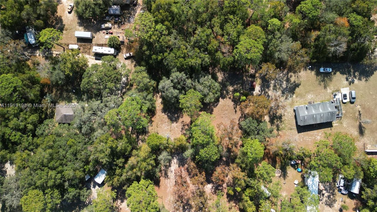 En Venta: $24,900 (0.44 acres)