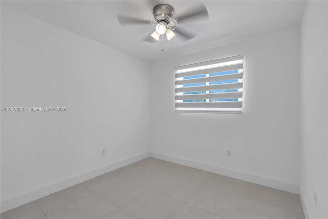 For Sale: $670,000 (4 beds, 3 baths, 2032 Square Feet)