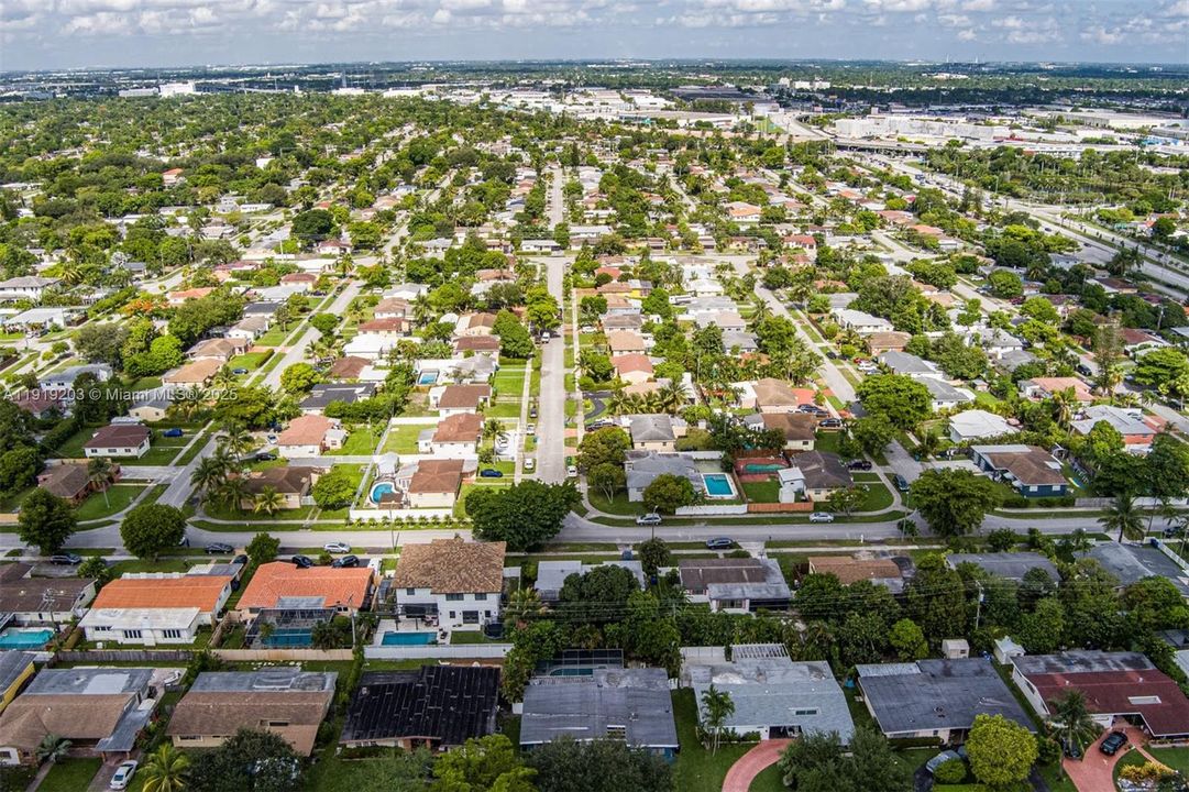 待售: $959,770 (3 贝兹, 2 浴室, 2150 平方英尺)