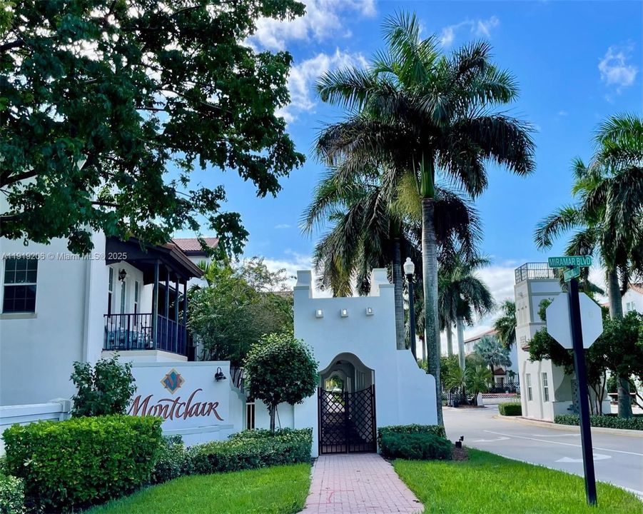 Nicely Landscaped Community Entrance