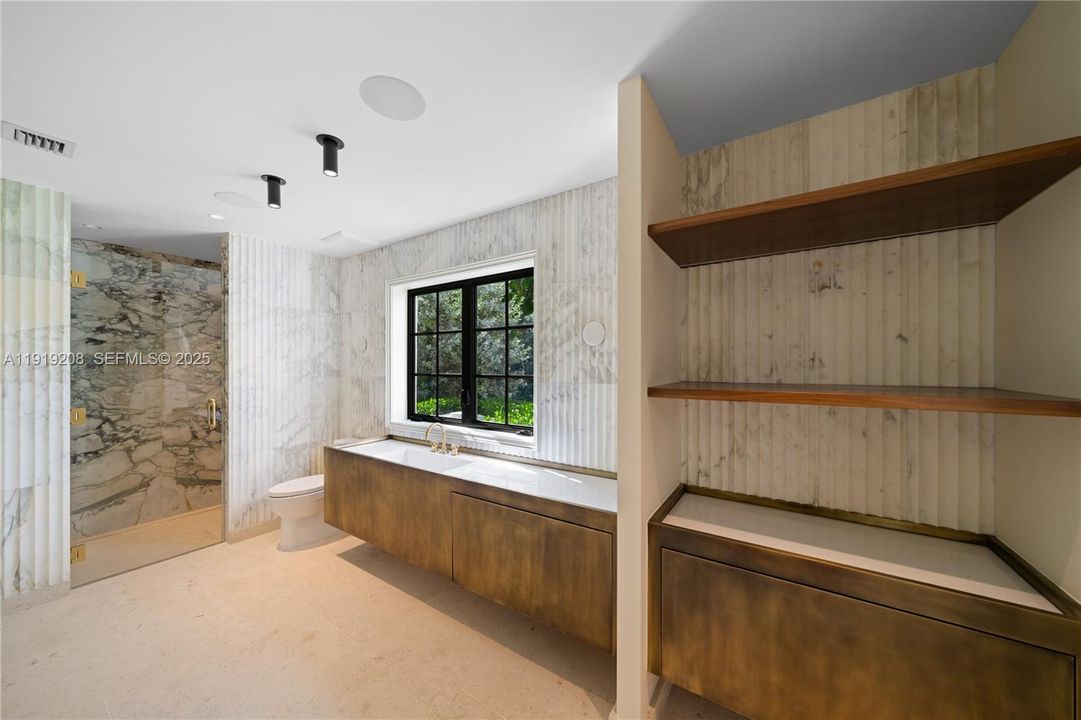 For Sale: $7,950,000 (5 beds, 5 baths, 0 Square Feet)