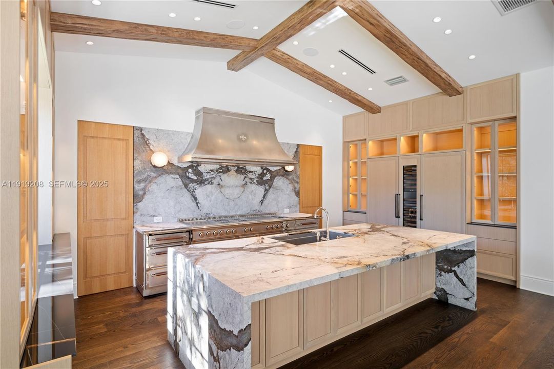 For Sale: $7,950,000 (5 beds, 5 baths, 0 Square Feet)