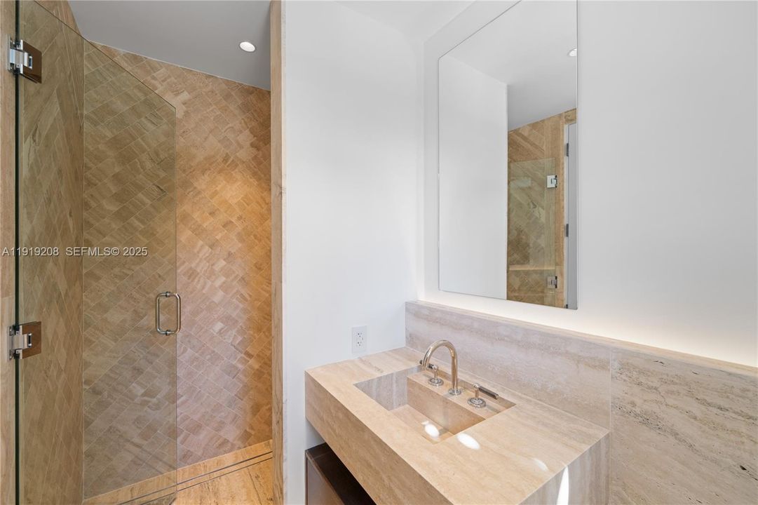 For Sale: $7,950,000 (5 beds, 5 baths, 0 Square Feet)