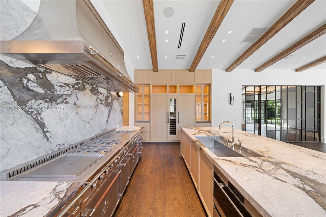 For Sale: $7,950,000 (5 beds, 5 baths, 0 Square Feet)