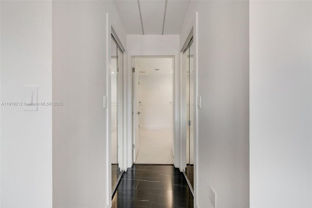 For Rent: $6,500 (5 beds, 4 baths, 2885 Square Feet)