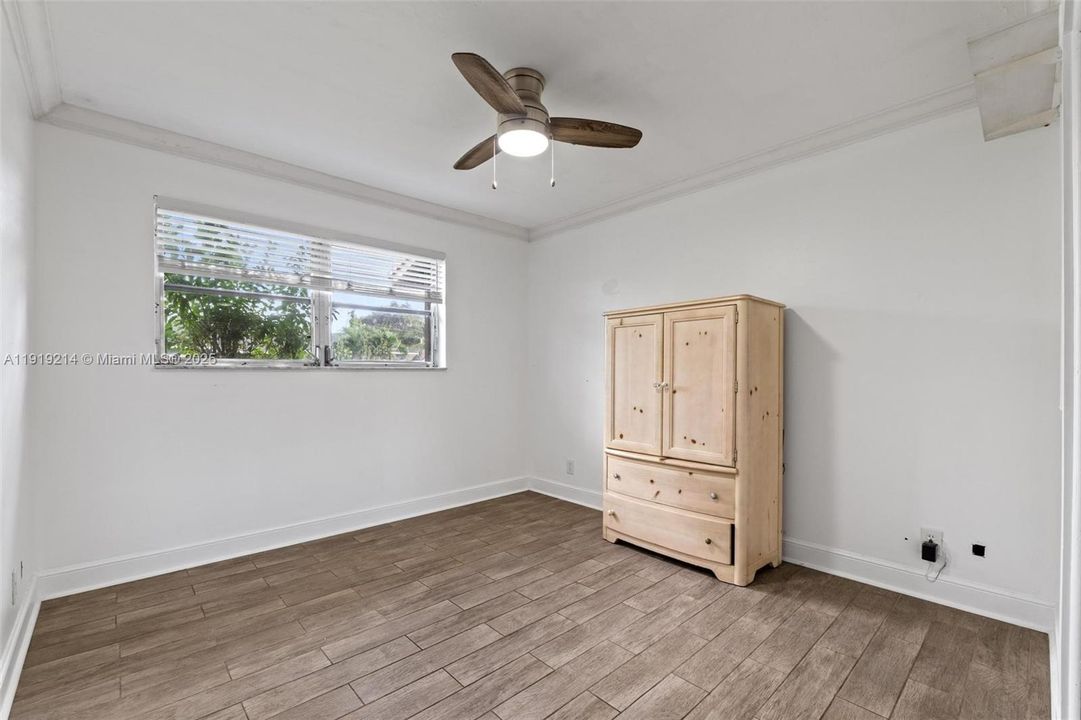 出租: $3,700 (3 贝兹, 2 浴室, 1248 平方英尺)