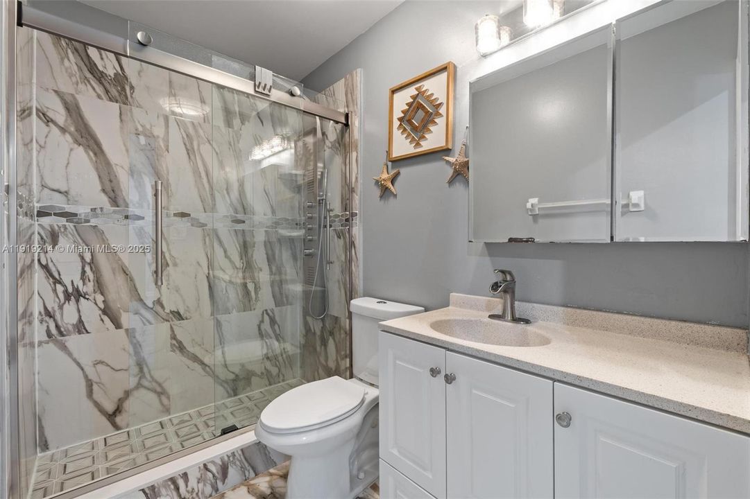 出租: $3,700 (3 贝兹, 2 浴室, 1248 平方英尺)