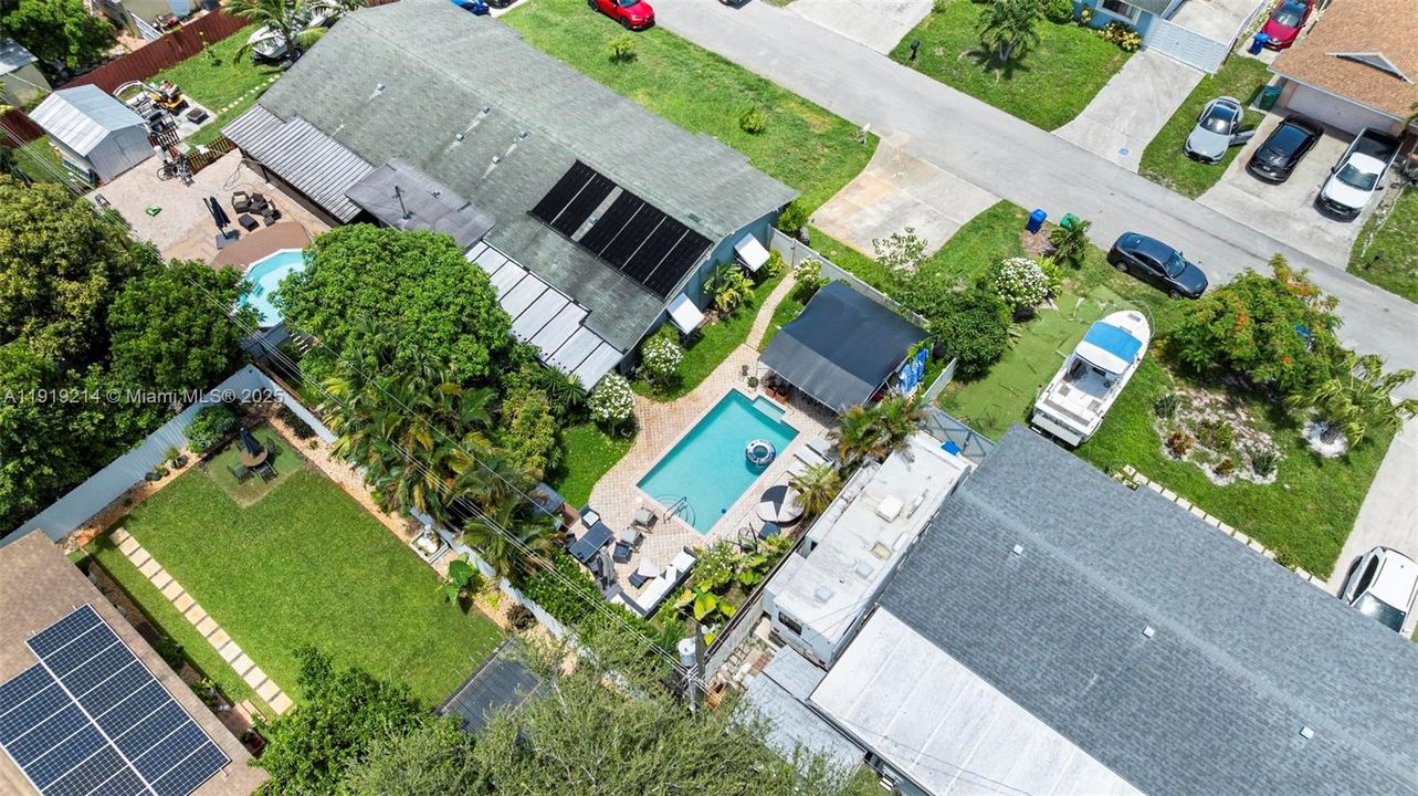 出租: $3,700 (3 贝兹, 2 浴室, 1248 平方英尺)