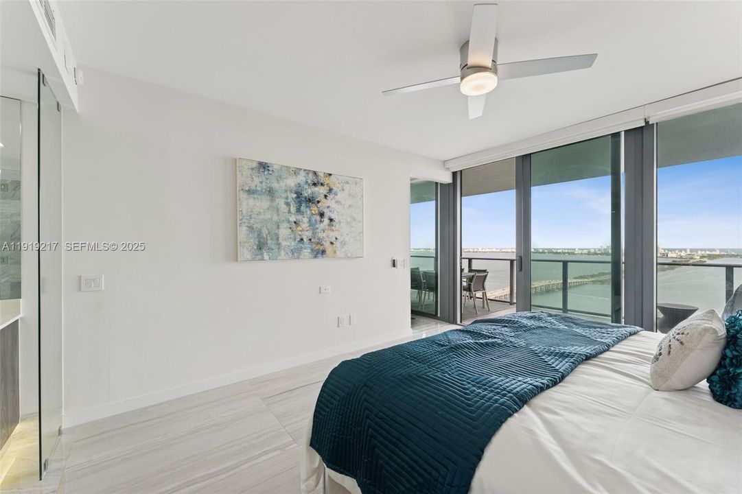 出租: $9,000 (3 贝兹, 3 浴室, 1526 平方英尺)