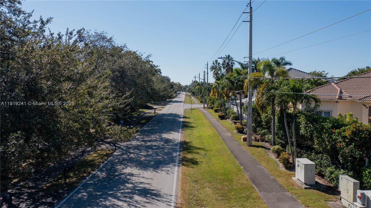 En Venta: $599,000 (3 camas, 2 baños, 1405 Pies cuadrados)