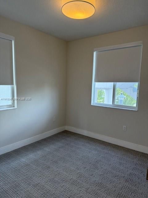 Active With Contract: $3,600 (3 beds, 2 baths, 1315 Square Feet)